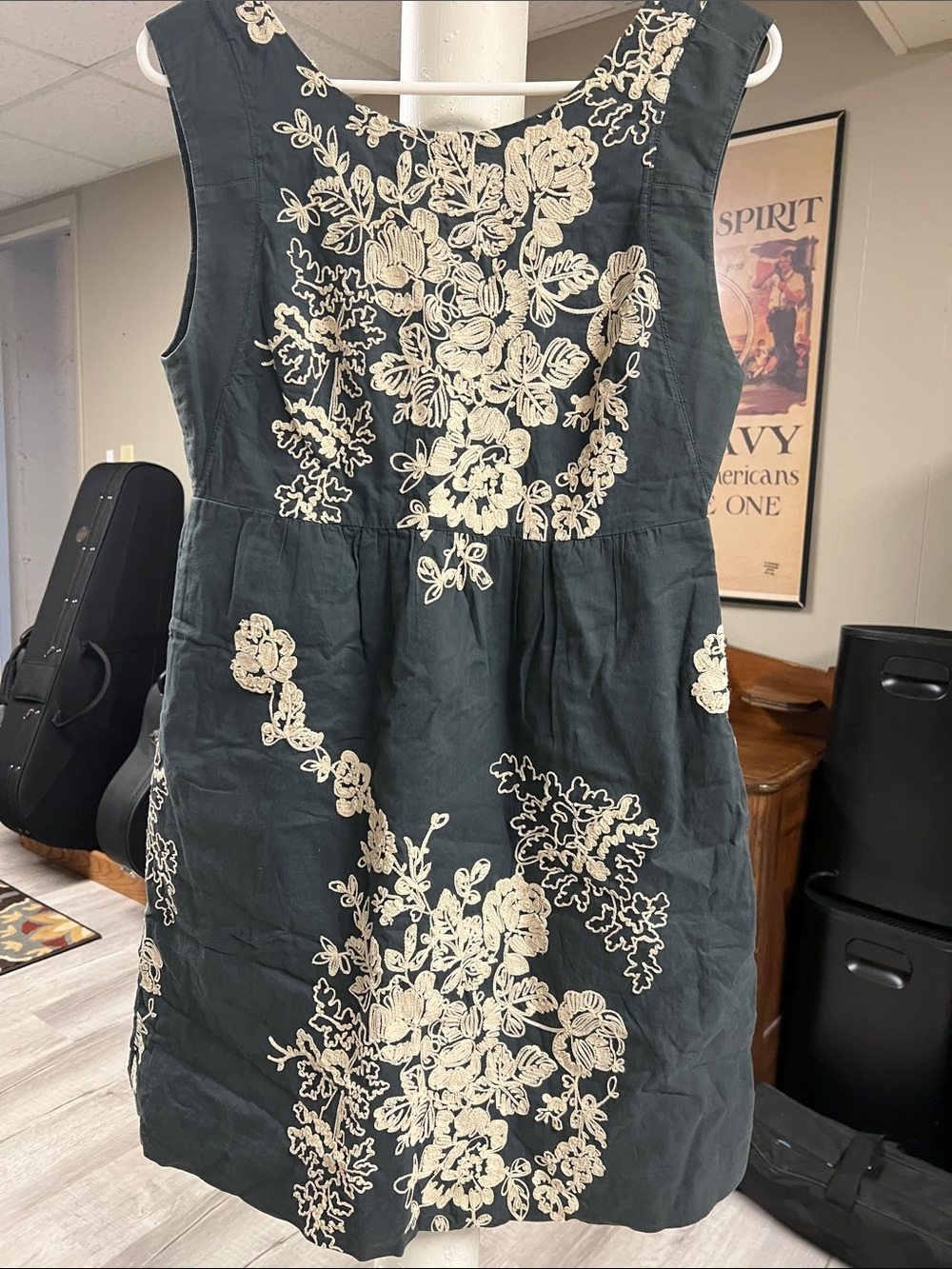 JCrew Sleeveless Dark Gray Dress with Cream Floral Embroidery sz 4